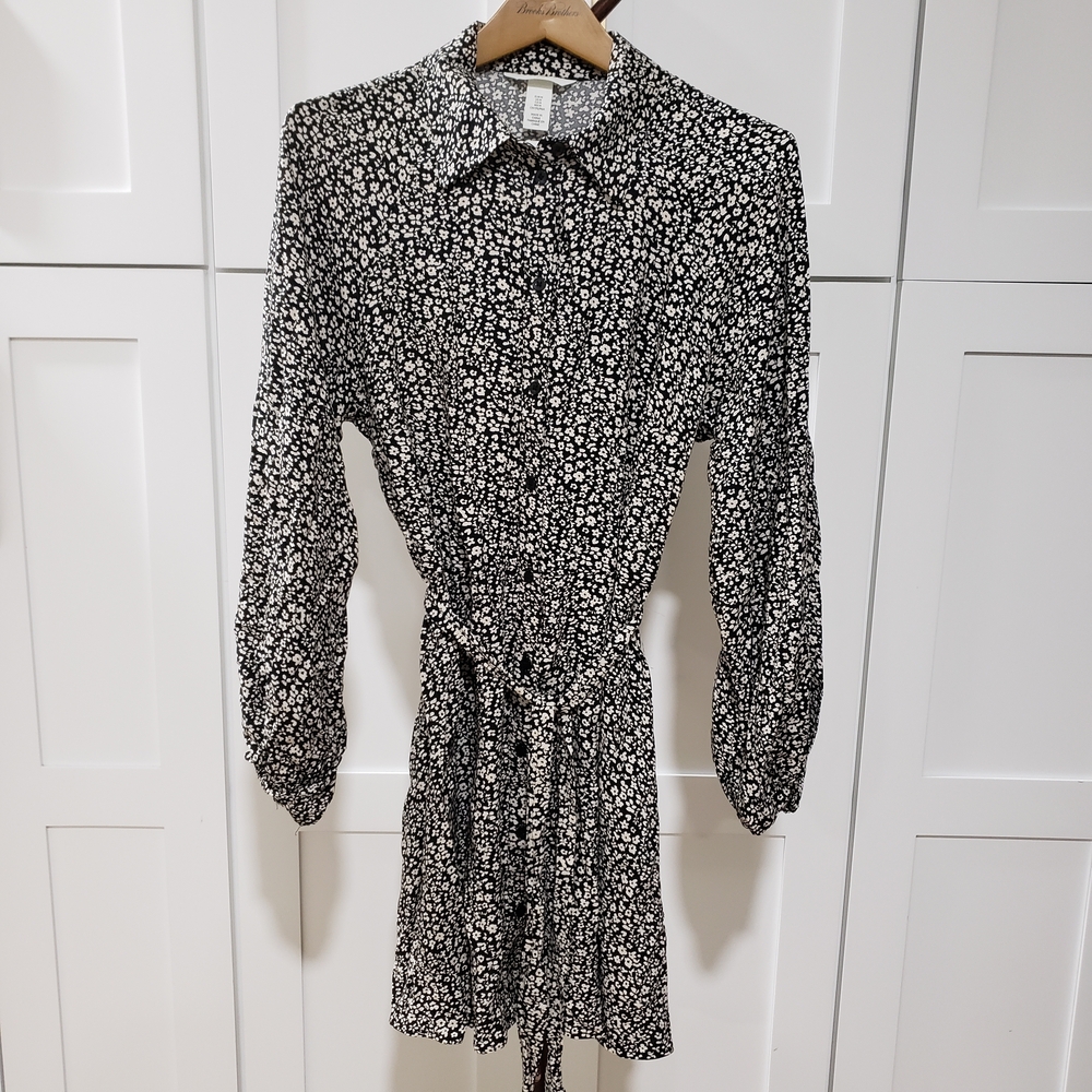 Elegant Black and White Floral Dress